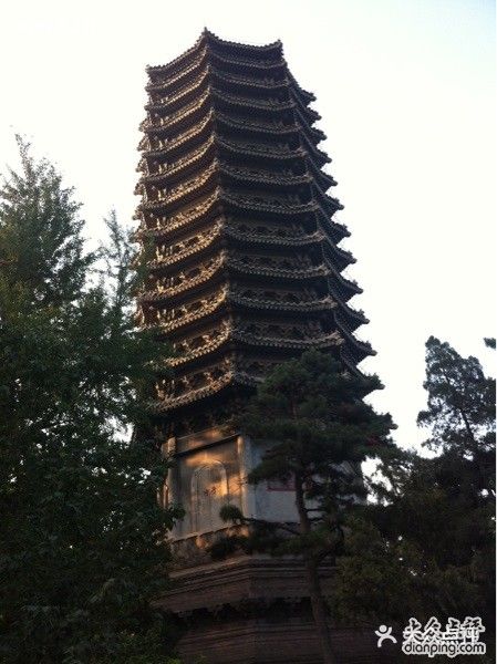 博雅塔图片
