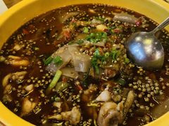 馋嘴牛蛙-胡桃里音乐酒馆(曲江店)