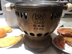 -悦鼎汇海鲜姿造