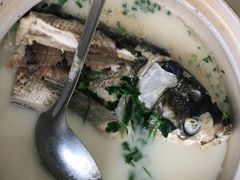 -天乐农家鱼头王(天目湖店)