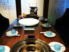 包厢-明洞阿姨·韩式酱蟹烤肉·创意料理(三元桥店)