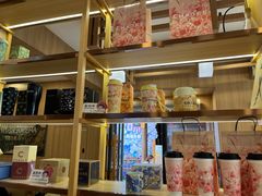 -霸王茶姬(南强街店)