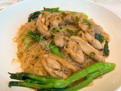 鸡腿米线-景月阁空中食府(希尔顿酒店)