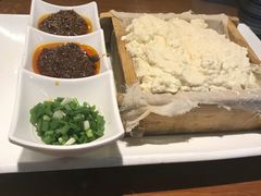 -95号酱骨·一块豆腐(展春园西路店)
