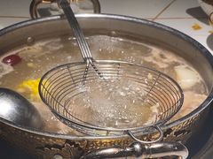 -牛人日志·鲜牛肉骨汤火锅(万科里瑧店)