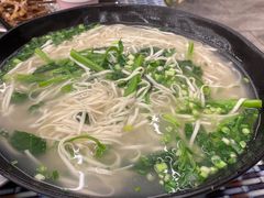 面条-去吃小龙虾·江湖菜·烧烤(南滨路店)