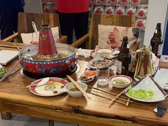 -毛辣果·贵州红酸汤牛肉火锅(西单店)