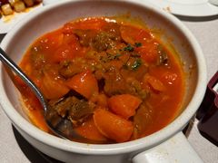 红果番茄煨牛腩-四季民福烤鸭店(外滩外白渡桥店)