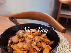 橄榄油煎蘑菇-幸薈飯堂