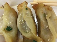 -小姜锅贴(凤凰街店)
