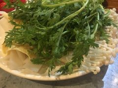 -海拉尔碳烤羊腿烤鸽子(吕营店)