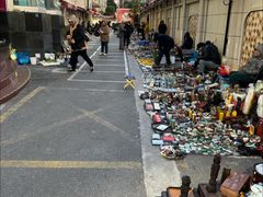 -云洲古玩城(大木桥路店)