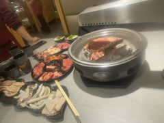 -啊美丽炭火烤肉(滑翔一店)