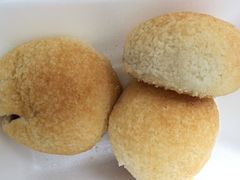 酥皮叉烧包-添好运点心专门店(深水埗店)