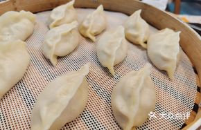No.1 Handmade Soup Dumplings