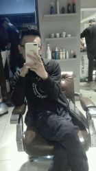 -苏豪路易士·嘉玛发廊