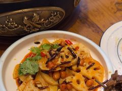 -金石青云炭火烤肉店(中房上东花墅店)