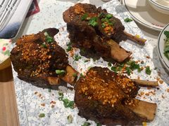 -三人行骨头王火锅(长寿店)