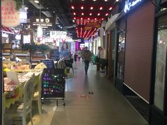 -泰州时尚莱迪购物广场(坡子街商业步行街店)