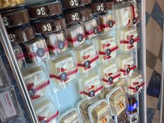 -85度C(生甜甜圈研究工坊·上海局门店)