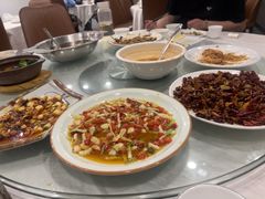 -鑫巴蜀小镇 · 水煮鱼专研店(玉桥店)