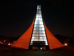 -路思义教堂