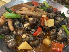 -芦茨金富饭庄·25年老字号·专做稻草鸡