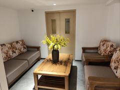 -锦江之星(广州海珠江泰路地铁站店)