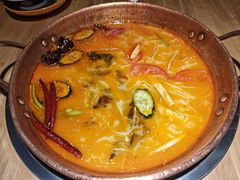 -洱火云南酸菜牛肉火锅(石景山当代商城店)