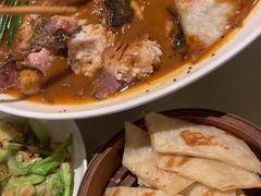 -陈阿婆鱼头泡饼·京味菜(复兴路店)