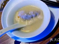 -三人行骨头王火锅(长寿店)