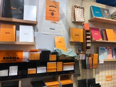 -诚品(信义店)