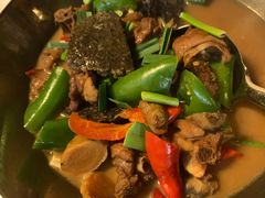 -临江餐馆二楼美食部落