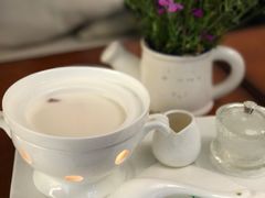-燕庭·纯燕窝·甜品下午茶(南京西路店)