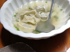 荠菜大馄饨-三林本帮馆(中林街店)
