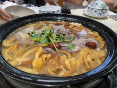 -九寨沟特色牦牛肉汤锅