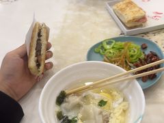 -高玛纳驴肉火烧(一世界店)