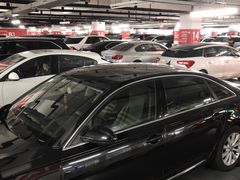 -虹桥火车站-停车场