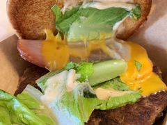 安格斯厚牛培根堡-麦当劳(军博店)