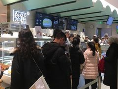 -奈雪的茶(亨特国际广场店)