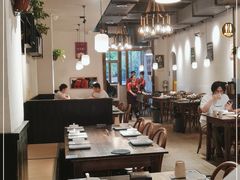 大堂-乔街深夜食堂·台州菜·高压锅生蚝(杭州总店)