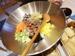 烤牛肉拌饭-梨花牛肉汤饭(仁恒伊势丹店)