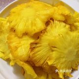香香甜甜的菠萝做成菠萝干更方便食用