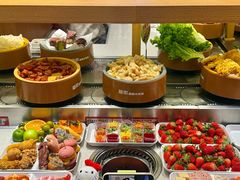 -龍歌自助小火锅(市南金茂湾店)