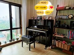 -柏斯音乐艺术中心·钢琴·吉他(上音店)