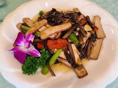 -牟传仁饭庄(星海店)