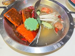 -大龙燚火锅(天安云谷店)