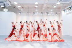 -深舞形体民族舞蹈工作室