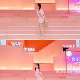 石家庄赵露思会晤成都周冬雨