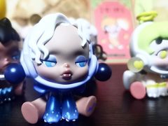-泡泡玛特POPMART(东直门来福士店)